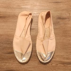 ASOS Womens Cream and Gold Flats Handmade